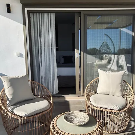 Serenity Living Palaiochora Exterior photo